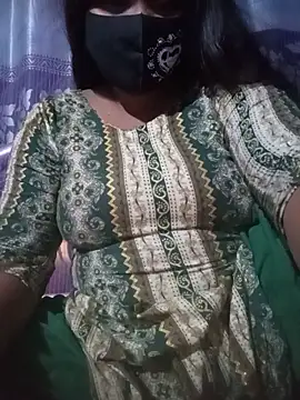 ANNA HOT111 online show from June 13, 2026, 5:44 pm