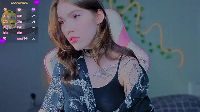 Sophie SkyAngel online show from August 5, 2026, 11:57 am