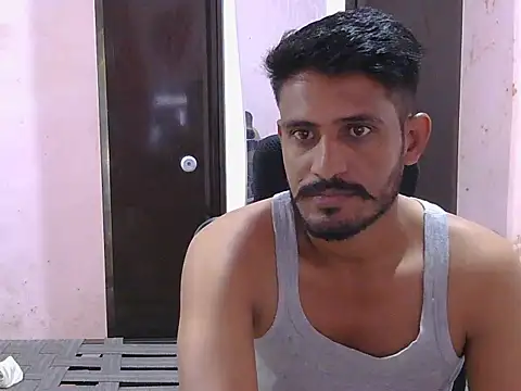krishjaat43 online show from April 21, 2026, 9:26 am