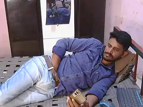 krishjaat43 online show from May 3, 2026, 8:15 pm