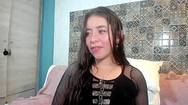 Keyla ruiz  online show from May 2, 2026, 7:08 pm
