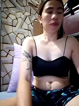 Snapshot of Deliciousgirl14 chatting on July 14, 2026, 1:28 pm Deliciousgirl14 online show from July 14, 2026, 1:28 pm