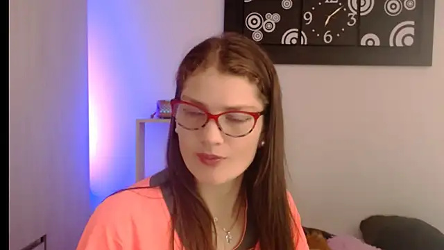 Camila-ventura online show from June 7, 2026, 12:09 pm