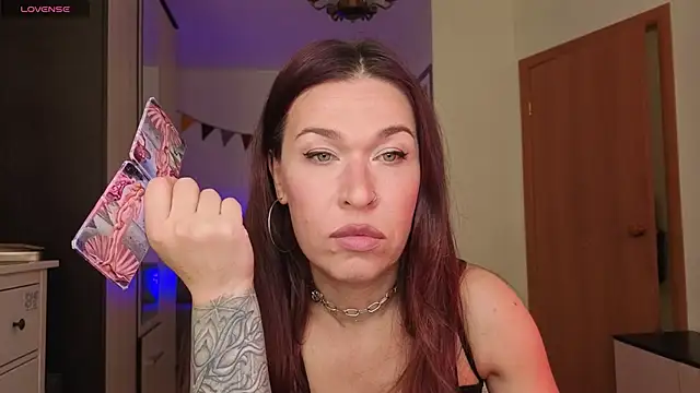 ReginaFoXXXy online show from May 8, 2026, 11:59 am