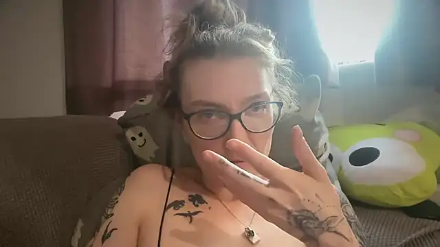 harleyblair online show from July 5, 2026, 6:15 pm