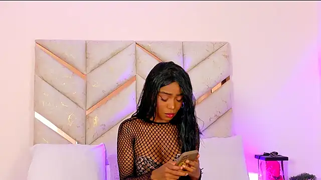 AlanaDoll online show from July 11, 2026, 5:26 pm