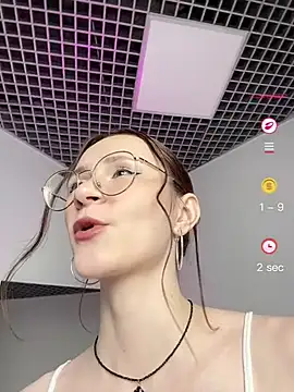 MartaBrent online show from June 5, 2026, 4:35 pm