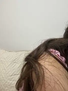 Emilyybennet  online show from May 30, 2026, 3:03 am