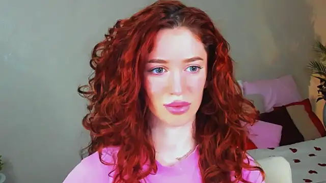 Snapshot of ChristinaConteeree chatting on July 10, 2026, 7:05 pm ChristinaConteeree online show from July 10, 2026, 7:05 pm