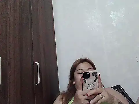 mimi15 online show from June 26, 2026, 9:03 am