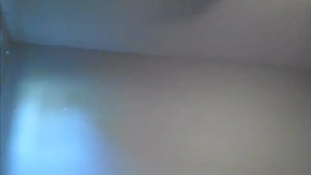 Snapshot of sarahkat86 chatting on April 17, 2026, 10:35 pm sarahkat86 online show from April 17, 2026, 10:35 pm