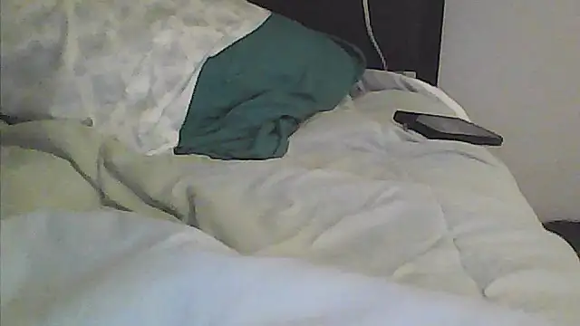 Snapshot of sarahkat86 chatting on April 21, 2026, 1:42 am sarahkat86 online show from April 21, 2026, 1:42 am