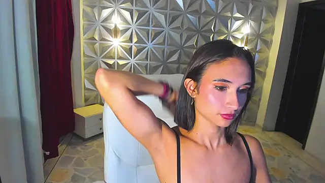 Snapshot of hellen_tease chatting on June 14, 2026, 1:13 pm hellen tease online show from June 14, 2026, 1:13 pm