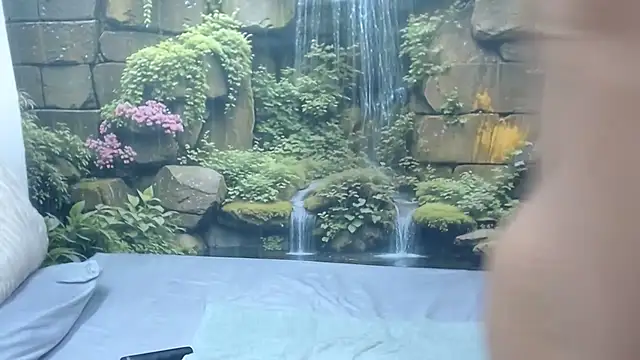 GlowGoddessxx online show from July 7, 2026, 7:23 am
