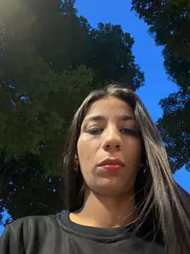 -juicy  online show from July 10, 2026, 11:29 pm
