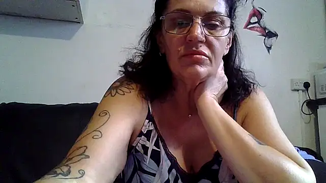 Snapshot of RubyyRosee chatting on July 2, 2026, 6:19 am RubyyRosee online show from July 2, 2026, 6:19 am