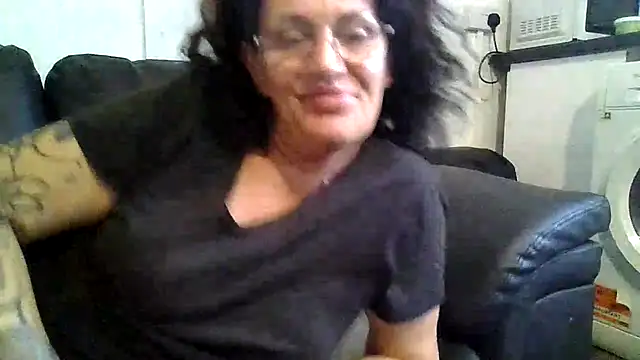 Snapshot of RubyyRosee chatting on July 10, 2026, 6:07 am RubyyRosee online show from July 10, 2026, 6:07 am