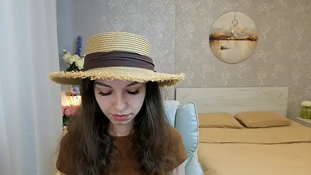 KellyShines online show from July 7, 2026, 3:20 am