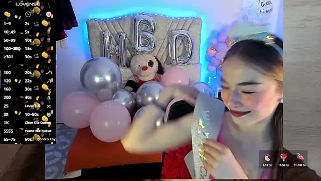 Mia Victoria22 online show from June 15, 2026, 6:21 pm