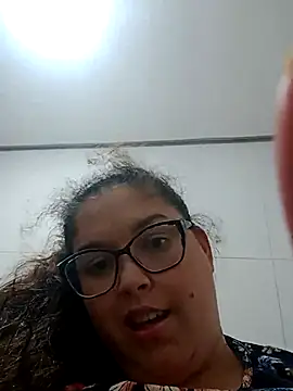 Snapshot of valkiriabbw chatting on April 23, 2026, 12:56 am valkiriabbw online show from April 23, 2026, 12:56 am