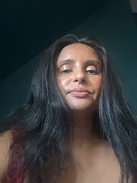 Snapshot of Angelaarayexx chatting on June 30, 2026, 1:45 pm Angelaarayexx online show from June 30, 2026, 1:45 pm