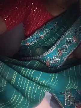indianhotwife639 online show from July 8, 2026, 5:28 pm