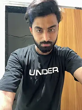 hottestboy03 online show from May 18, 2026, 6:52 am