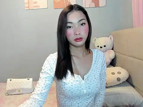 Snapshot of Anne_the_virgin chatting on July 8, 2026, 5:01 am Anne the virgin online show from July 8, 2026, 5:01 am