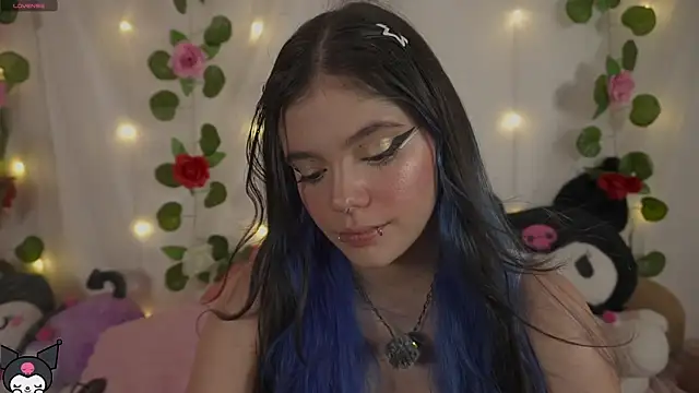 Snapshot of cutee_andrea chatting on July 8, 2026, 2:16 am cutee andrea online show from July 8, 2026, 2:16 am