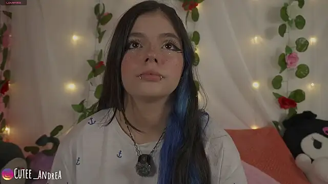Snapshot of cutee_andrea chatting on July 12, 2026, 3:08 am cutee andrea online show from July 12, 2026, 3:08 am