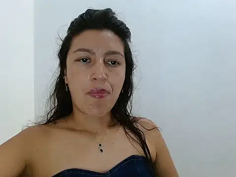 SarahFriendly online show from July 16, 2026, 6:14 pm