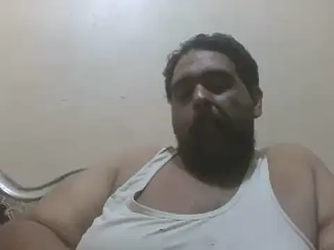 elpoop7305 online show from July 5, 2026, 9:44 pm