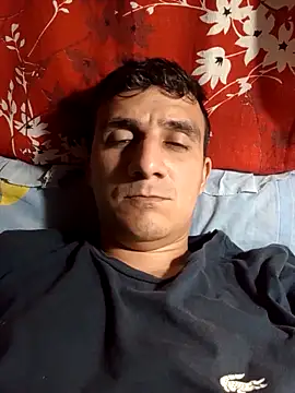 Snapshot of BrunoValen chatting on September 15, 2025, 8:20 pm BrunoValen online show from September 15, 2025, 8:20 pm