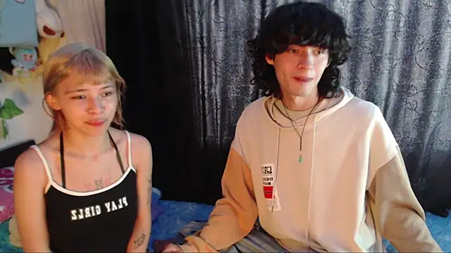 MixiPeach online show from May 13, 2026, 1:08 pm