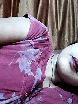 spicysuhana online show from June 21, 2026, 2:03 am
