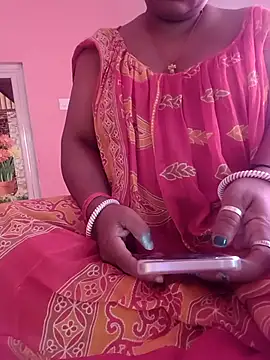 Snapshot of Cute-Swewty chatting on July 23, 2026, 7:17 am Cute-Swewty online show from July 23, 2026, 7:17 am