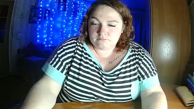AngelQSky online show from June 19, 2026, 10:02 pm