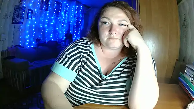 AngelQSky online show from June 20, 2026, 9:39 pm