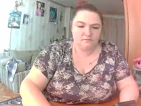 AngelQSky online show from July 11, 2026, 1:47 pm