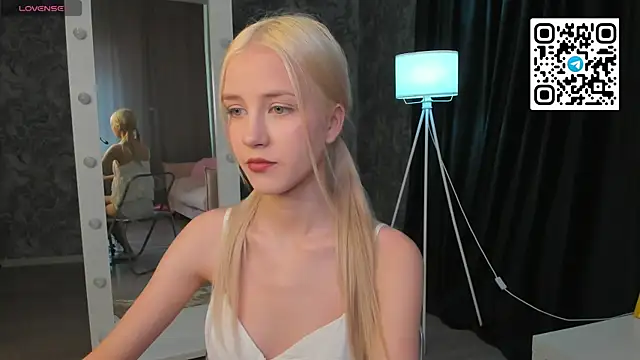 Anellyball online show from July 19, 2026, 9:35 am