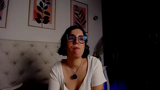 barbyehot online show from July 14, 2026, 2:05 am