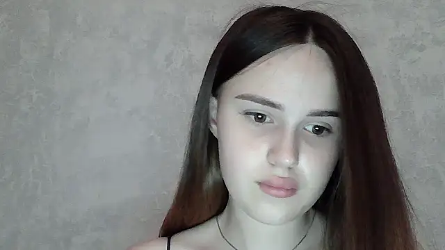 SweetLoraa online show from June 30, 2026, 1:01 pm