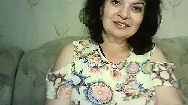 Snapshot of LedyNika chatting on July 5, 2026, 6:59 pm LedyNika online show from July 5, 2026, 6:59 pm