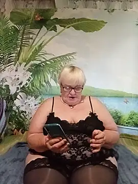 Snapshot of VioletSweet5566 chatting on July 17, 2026, 4:01 pm VioletSweet5566 online show from July 17, 2026, 4:01 pm