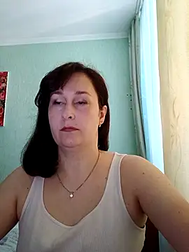 Amandda  online show from June 20, 2026, 6:49 am