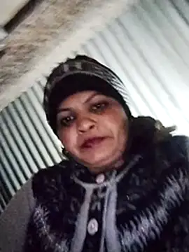 Snapshot of Bhavna_hot chatting on December 20, 2025, 2:24 pm Bhavna hot online show from December 20, 2025, 2:24 pm