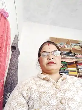 Snapshot of Bhavna_hot chatting on January 7, 2026, 8:50 am Bhavna hot online show from January 7, 2026, 8:50 am