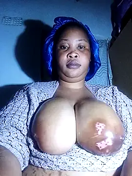 OCEANSQUITERXXX online show from August 7, 2026, 1:18 am