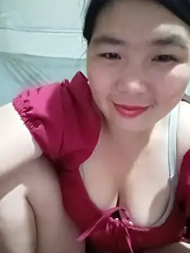 quynhkoolbae online show from May 10, 2026, 1:22 am