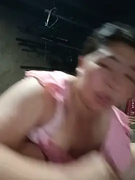quynhkoolbae online show from May 21, 2026, 1:01 am